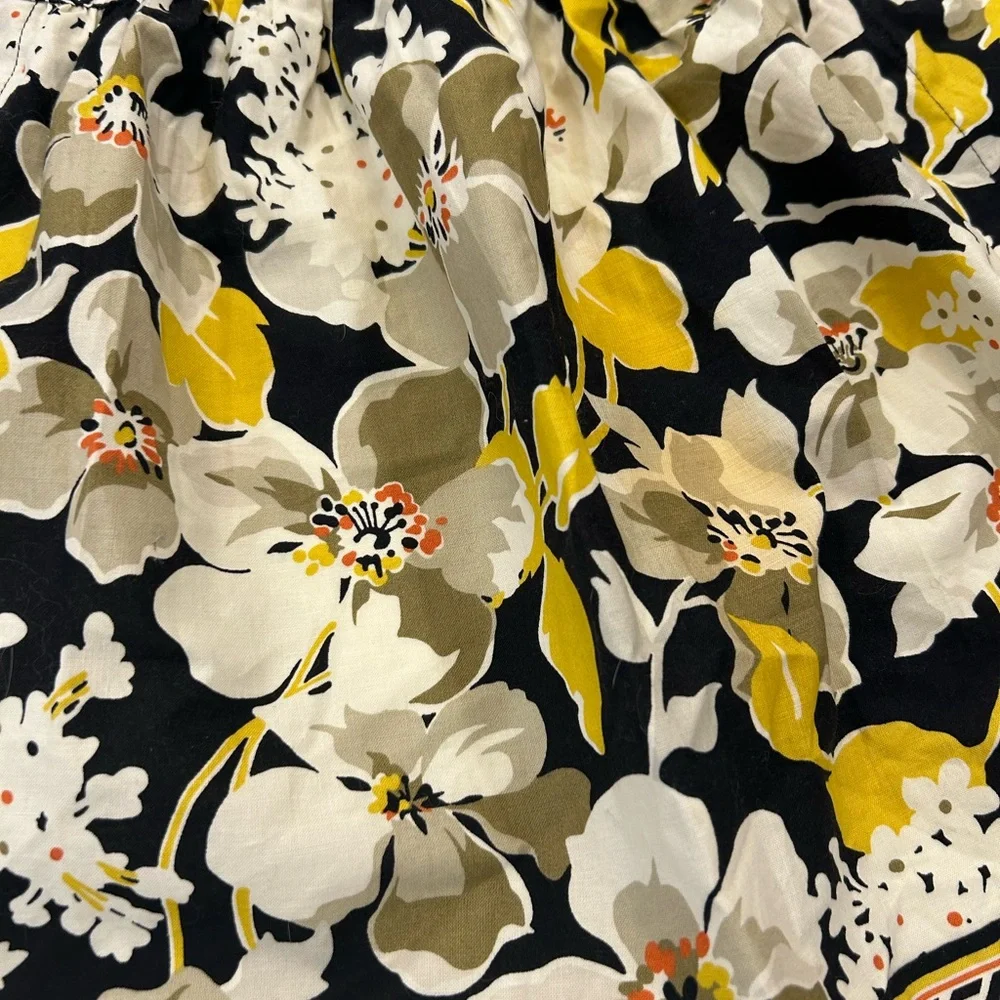 NWT Vera Bradley What’s Cooking Apron Dogwood Floral Skirt Style w/ Pockets